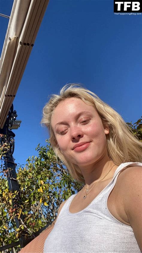 zara larsson leaked pics|5,318 Zara Larsson Photos & High Res Pictures